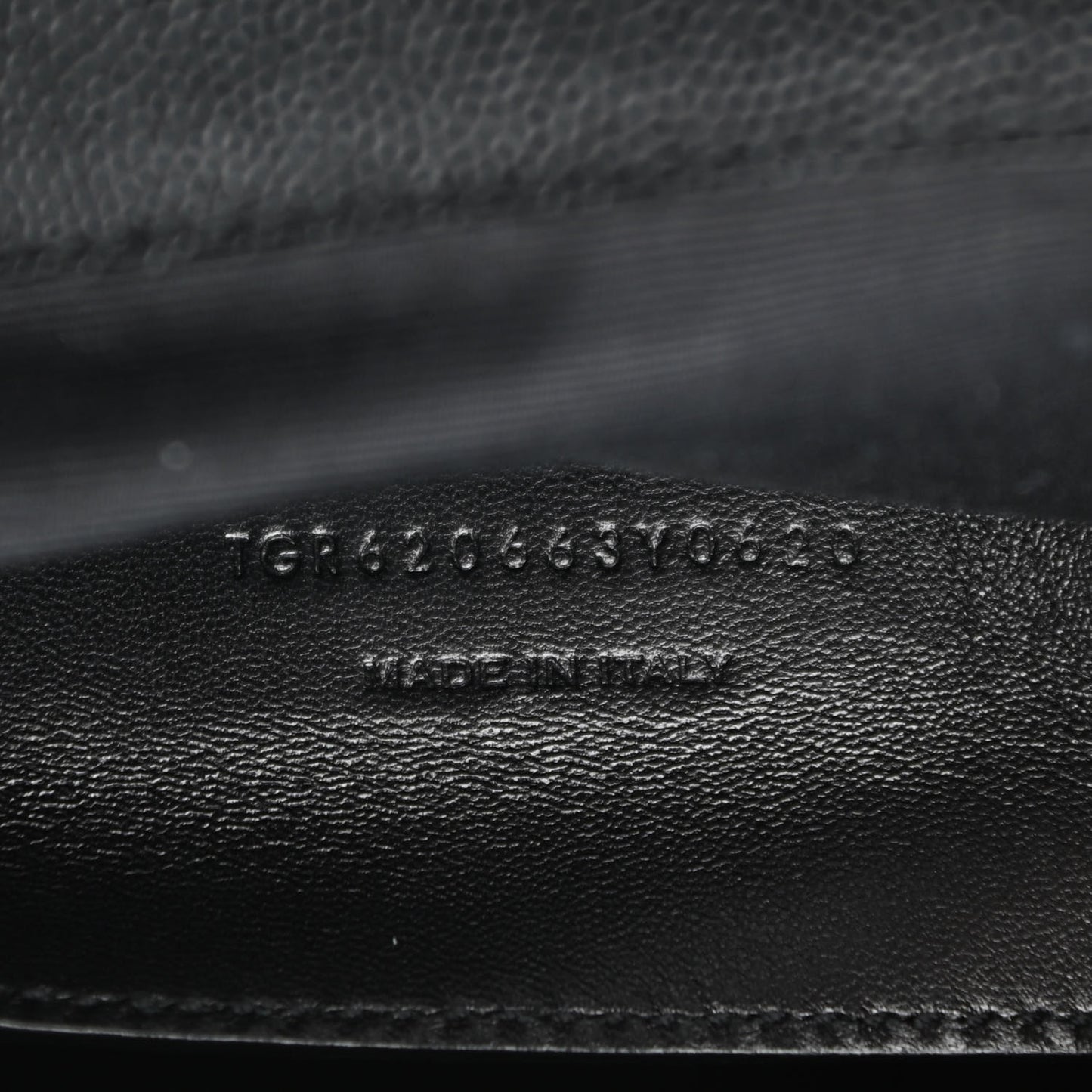 Grain De Poudre Medium West Hollywood Monogram Fold-Over Black