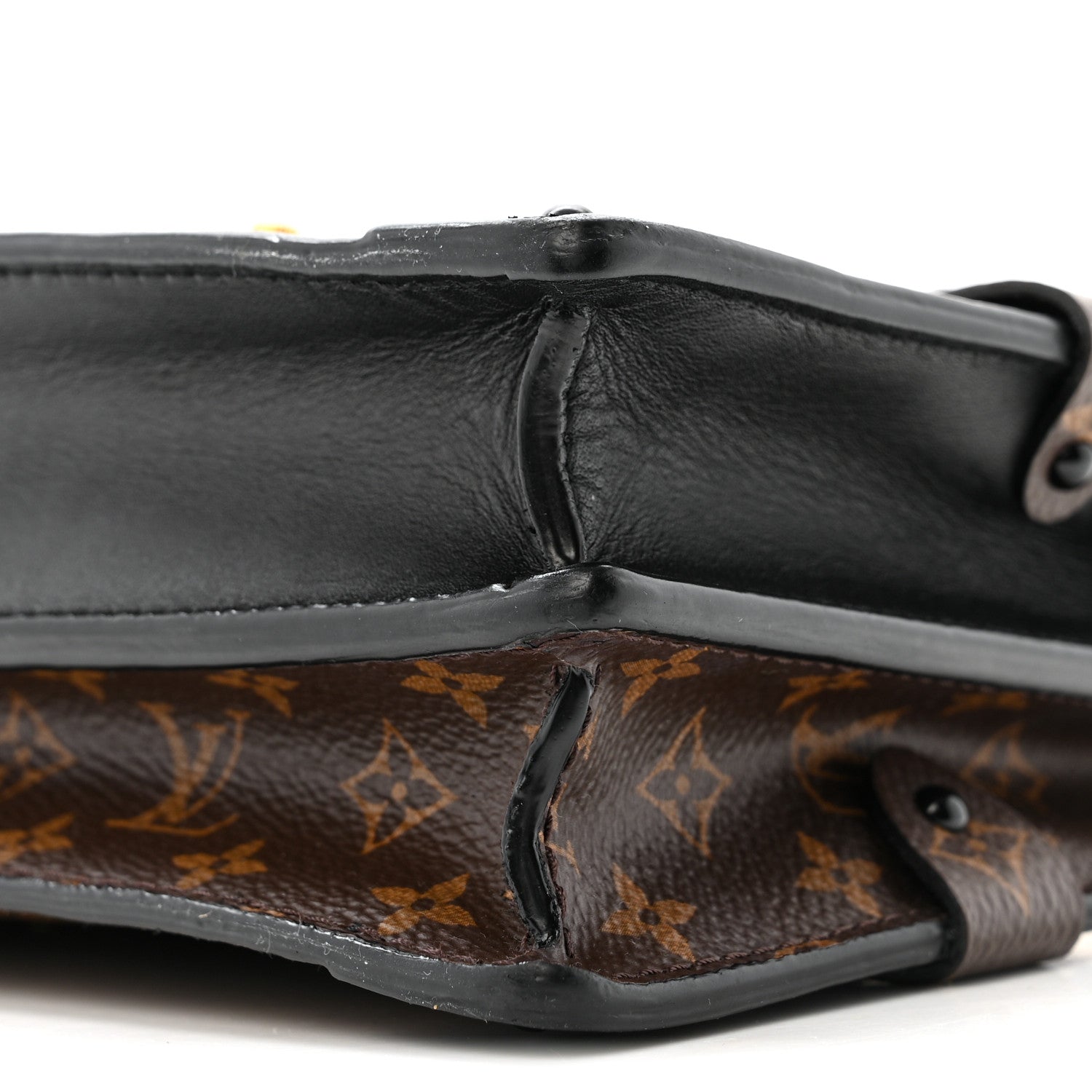 Louis Vuitton Reverse Monogram Trunk Clutch 1862575 – FASHIONPHILE