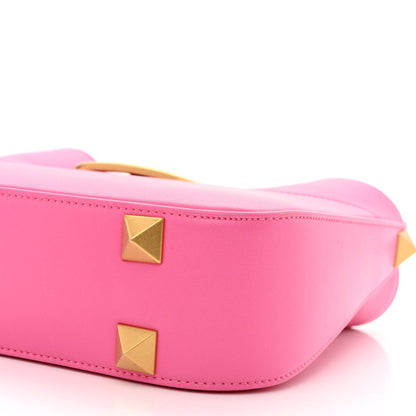 Valentino Garavani Nappa Stud Sign Hobo Feminine Pink 9 of 9