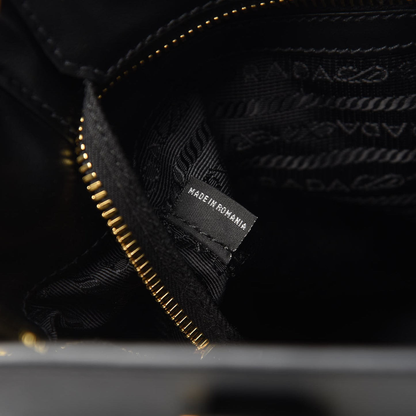 Saffiano Soft Calfskin Small Zippered Tote Black