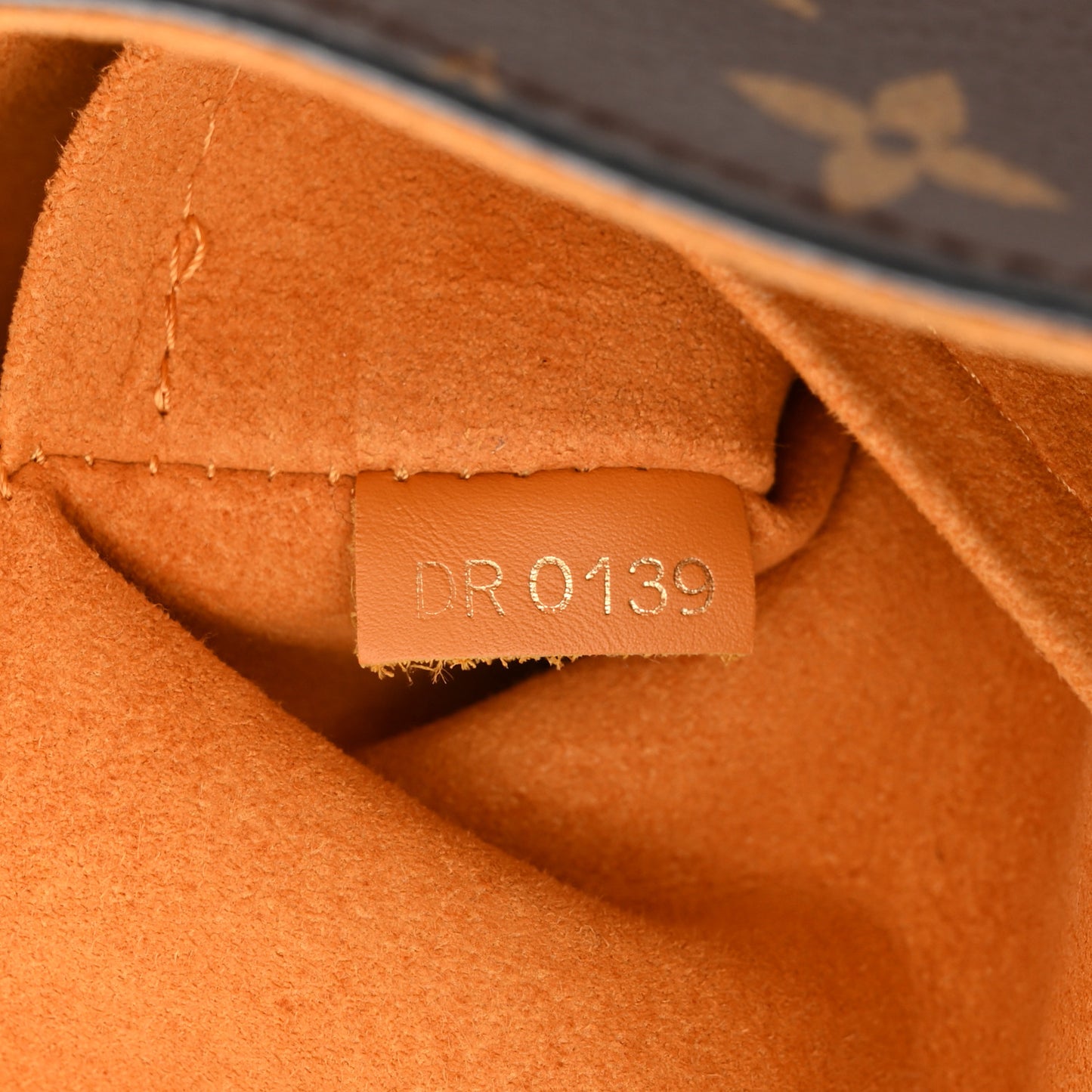 Monogram Beaubourg MM Safran Imperial