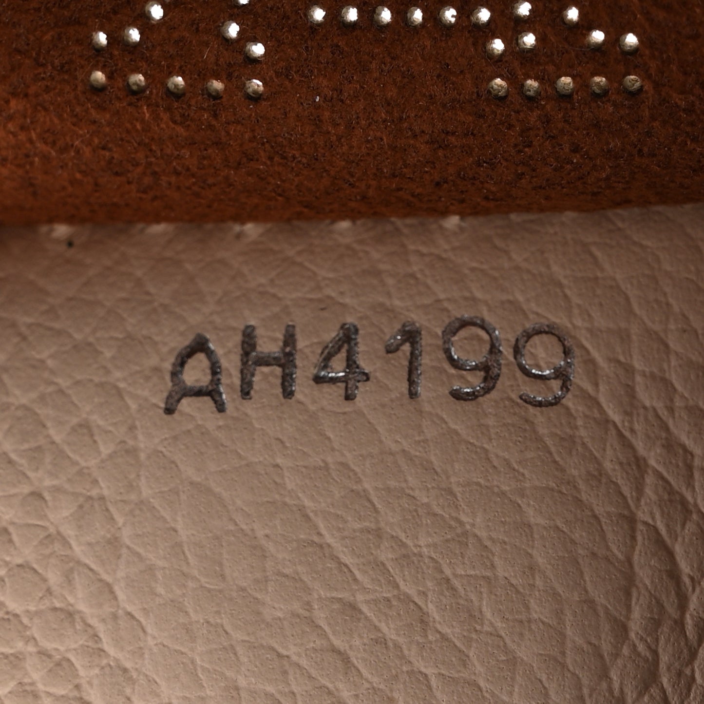 Mahina Carmel Hobo Creme