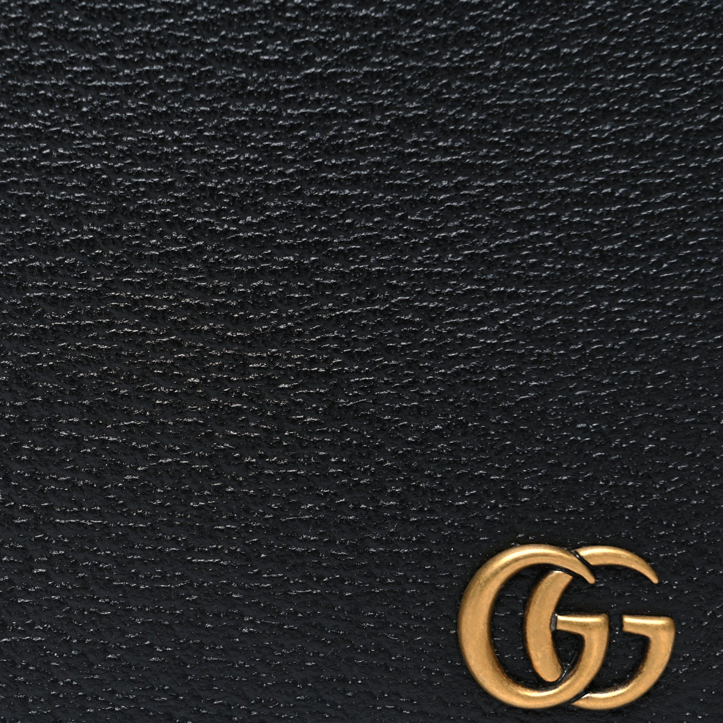 Textured Calfskin GG Marmont Bi-Fold Coin Wallet Black