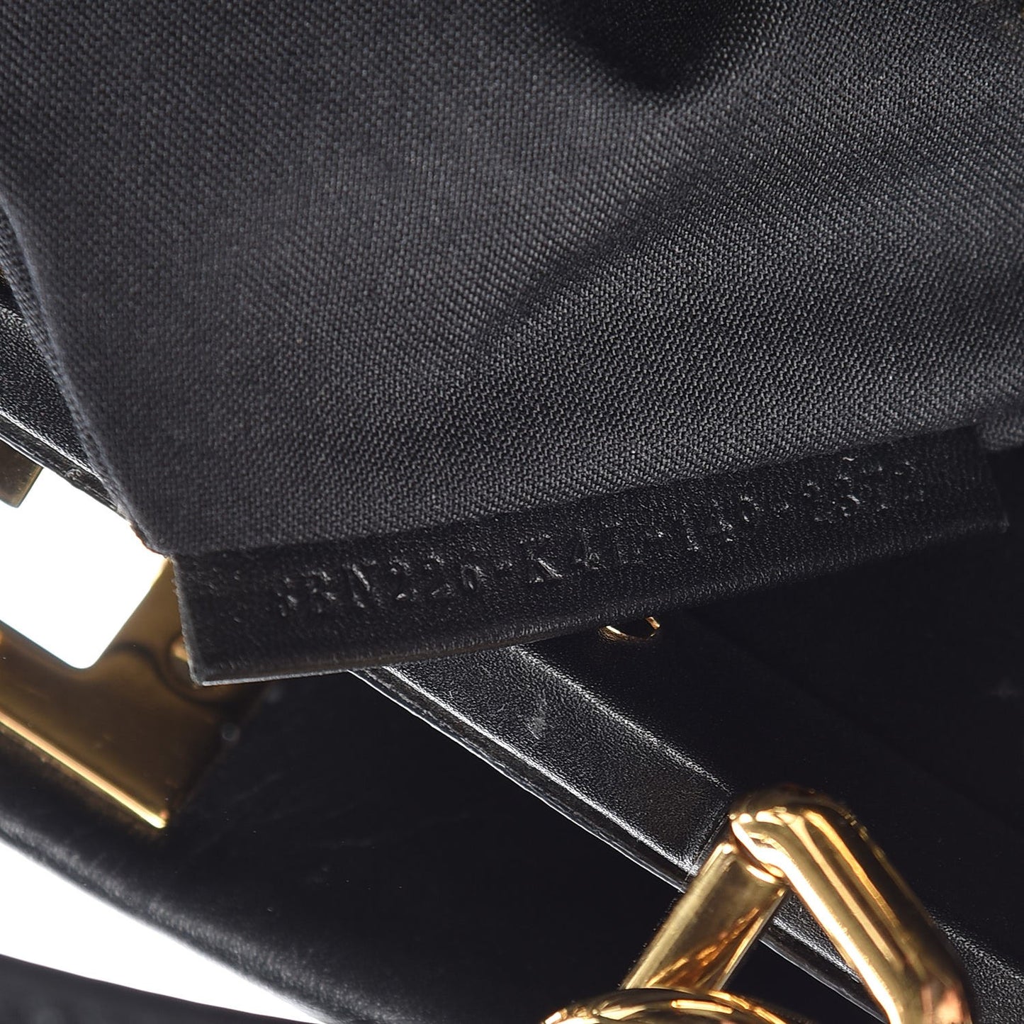 Vitello Morgan Shiny Nappa Medium Peekaboo Iconic Satchel Black