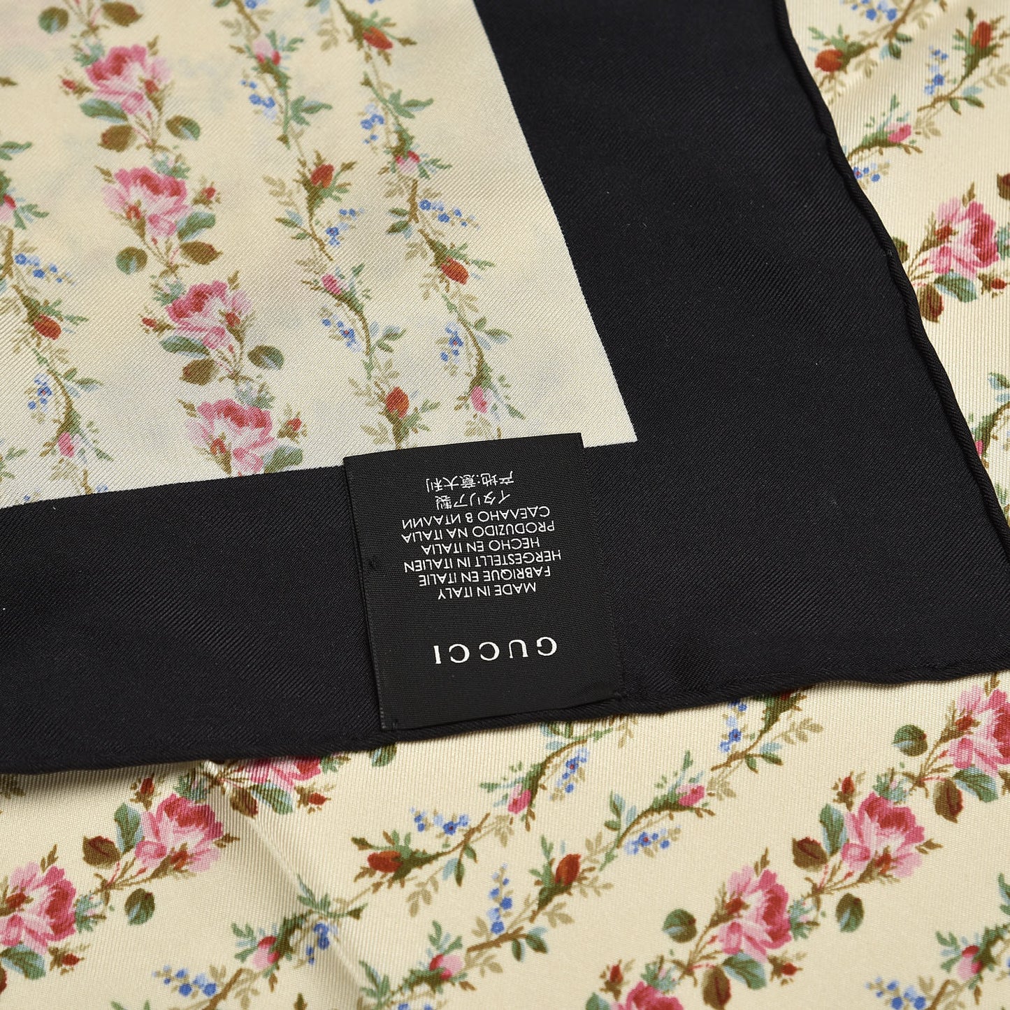 Silk Twill Gucci Rose Series Square Scarf Ivory Black