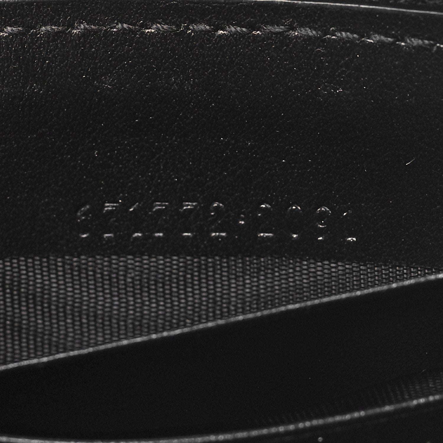 Gucci Calfskin Matelasse GG Marmont Zip Around Card Case Black 7 of 9