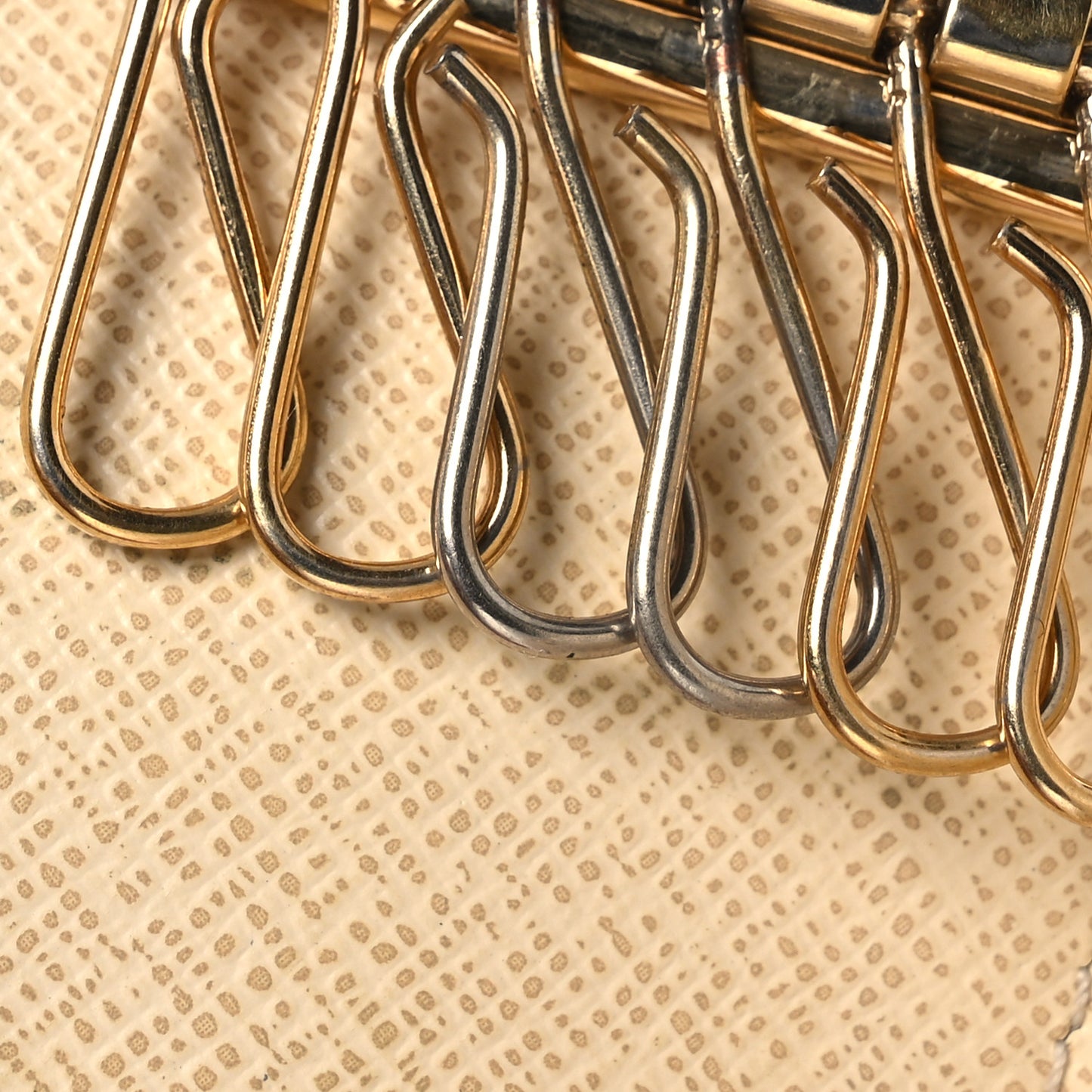 Damier Azur Multicles 6 Key Holder