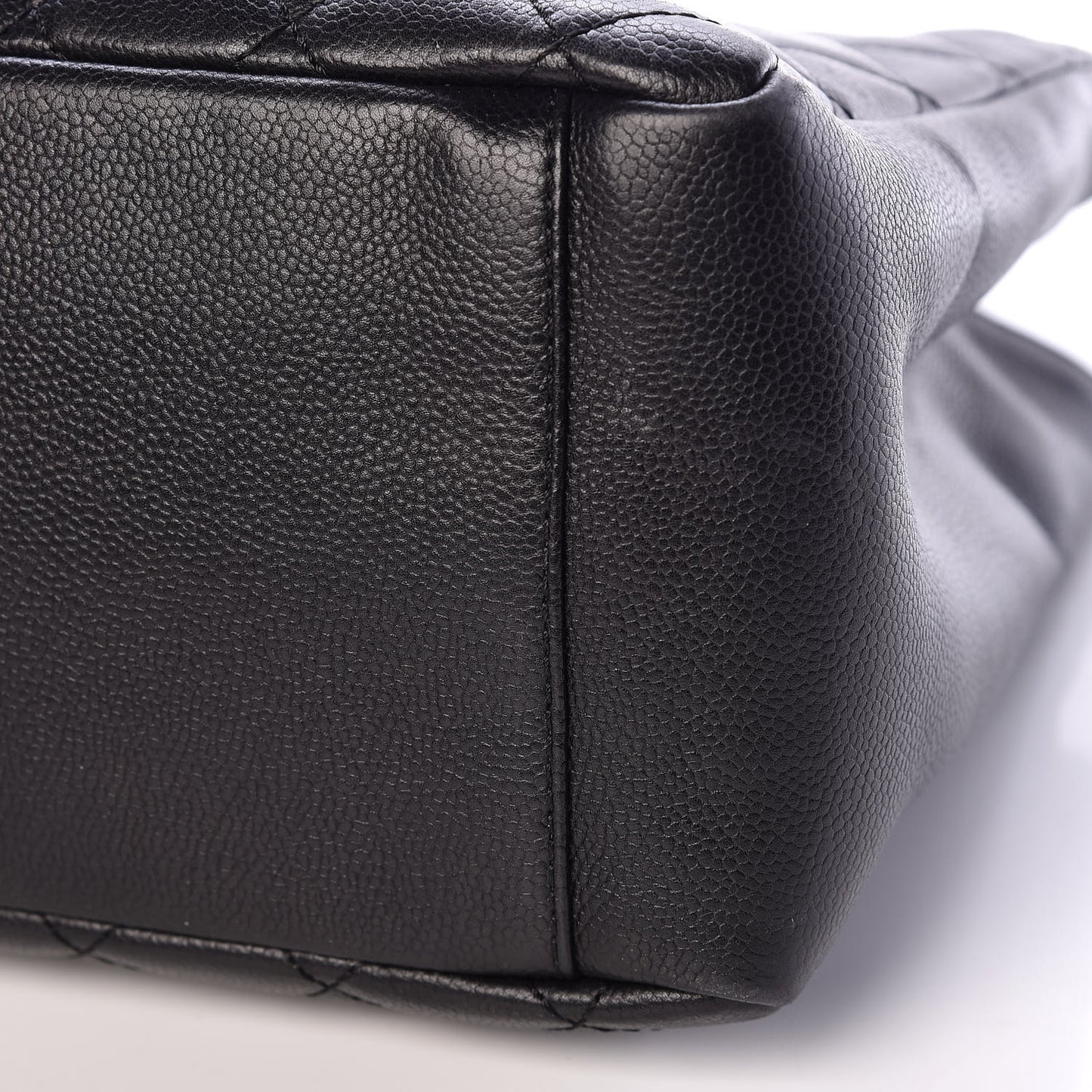 Caviar Quilted Grand Shopping Tote GST Black