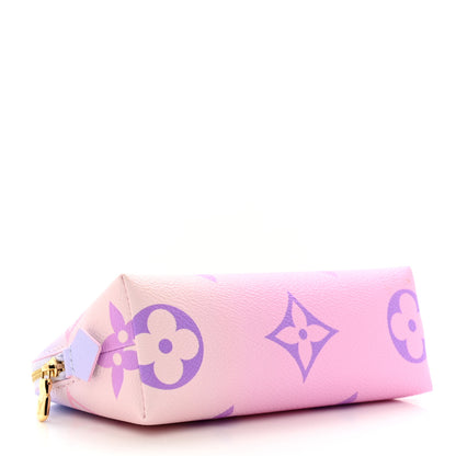 Louis Vuitton Monogram Giant Cosmetic Pouch Sunrise Pastel 6 of 6