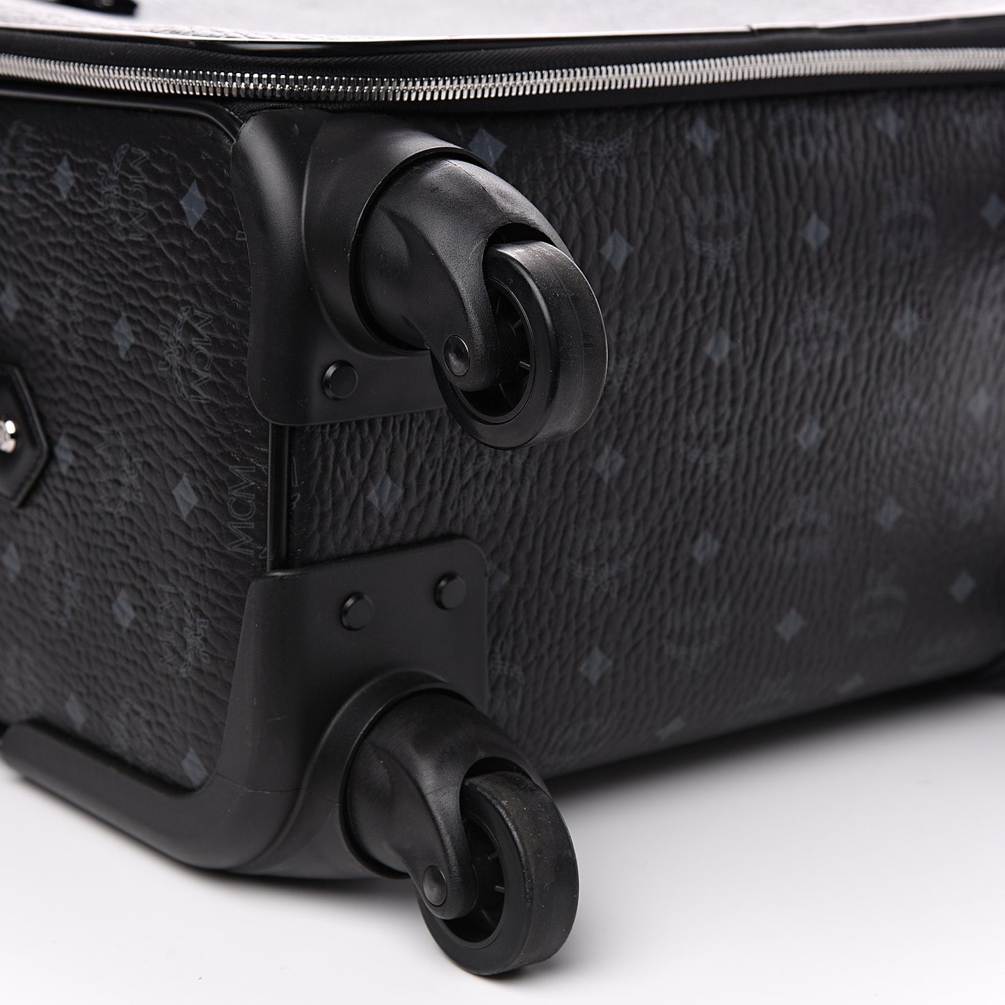 Visetos Small Traveler Trolley Whelled Suitcase Black