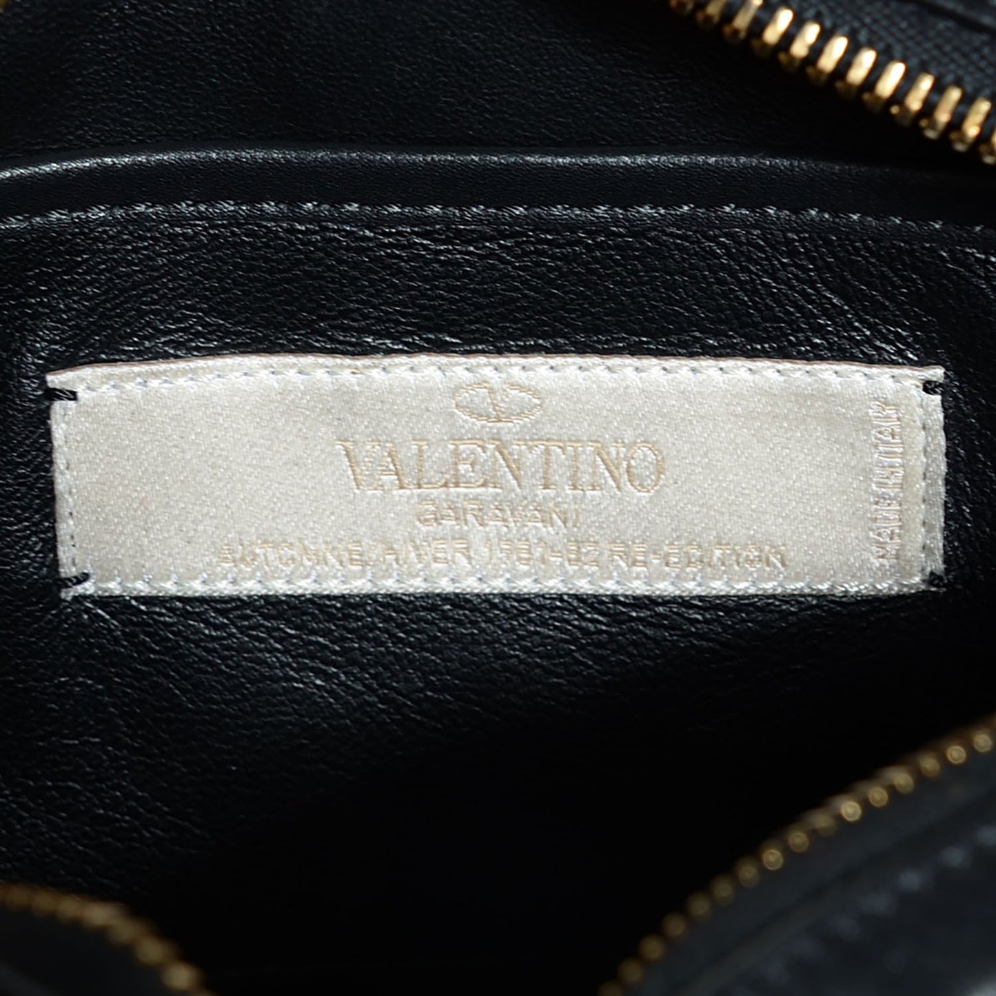 Calfskin Small Logo Go Crossbody Bag Black