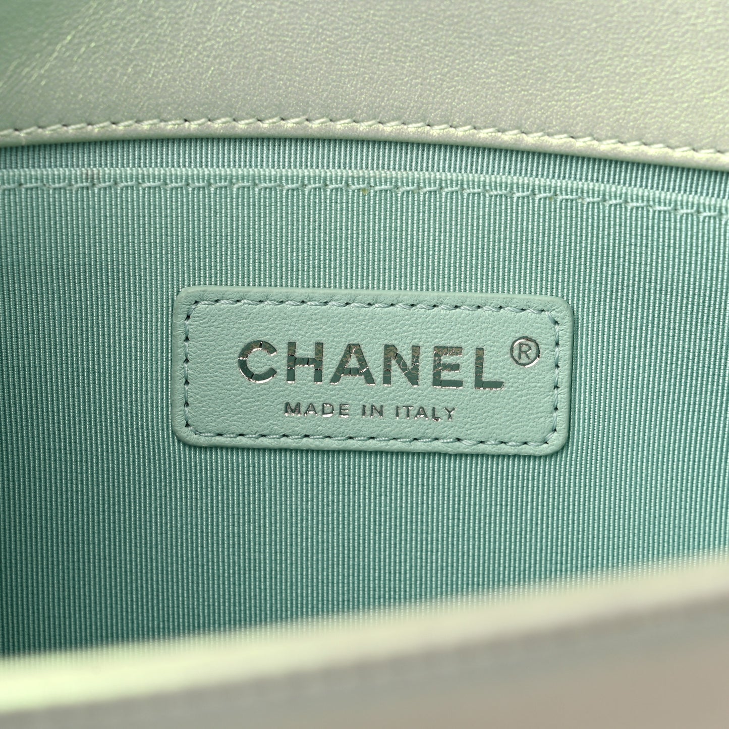 Iridescent Lambskin Chevron Quilted Medium Boy Flap Green