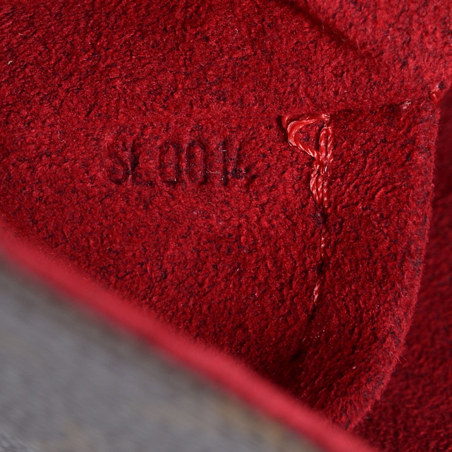 Louis Vuitton Monogram Recital 7 of 7