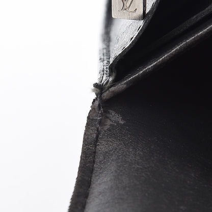 Louis Vuitton Mat Monogram Sarah Wallet Gris 11 of 14