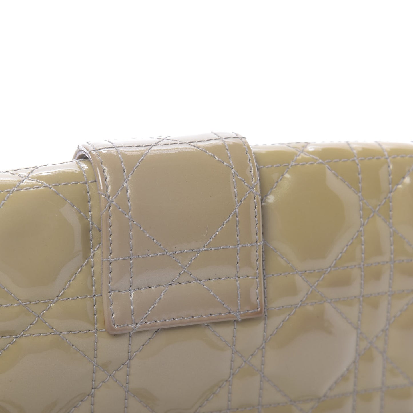 Patent Cannage New Lock Pouch Beige