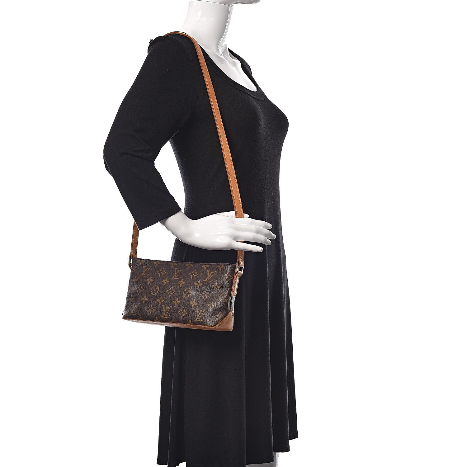 Louis Vuitton Monogram Trotteur 2 of 17