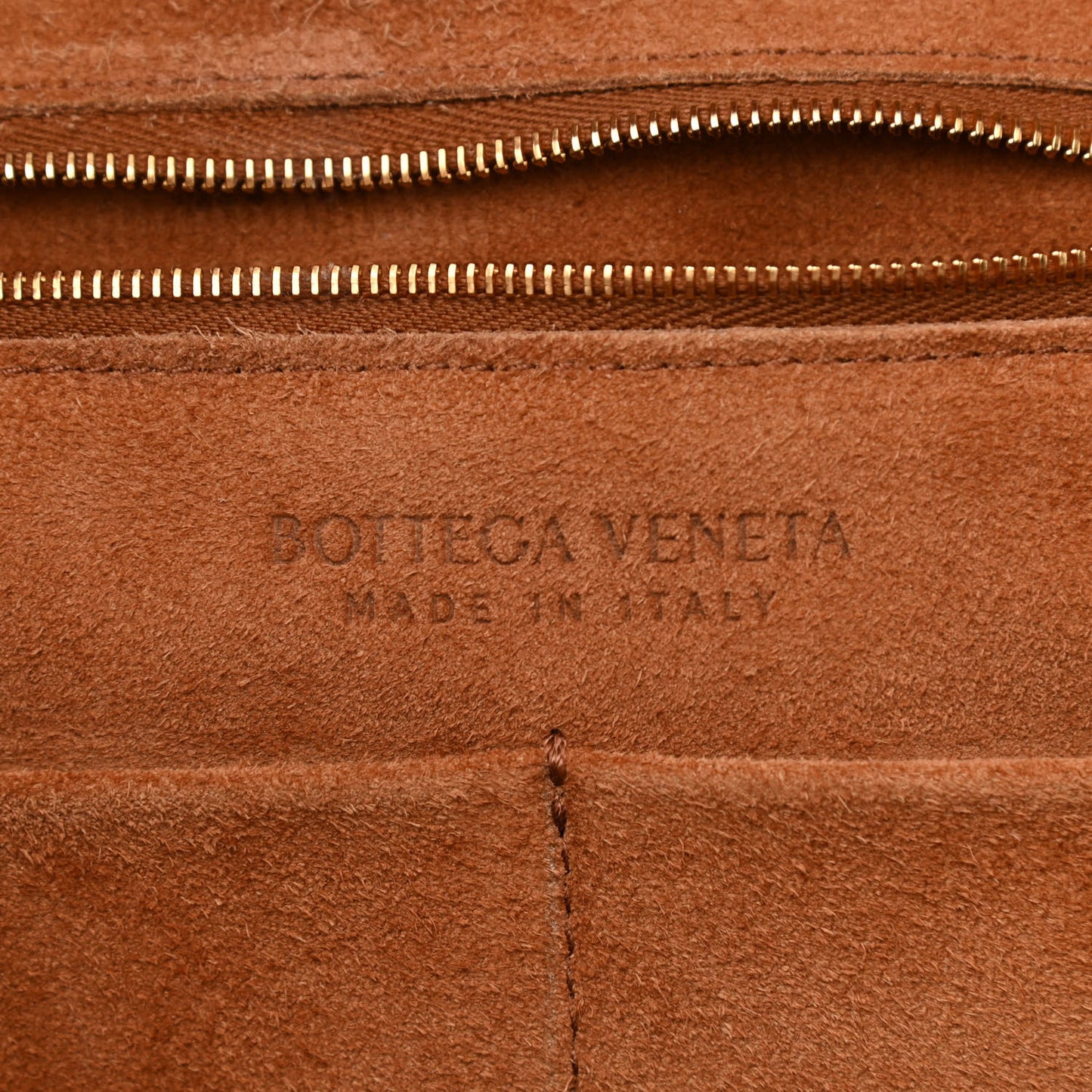 French Calfskin Maxi Intrecciato Medium Arco Red