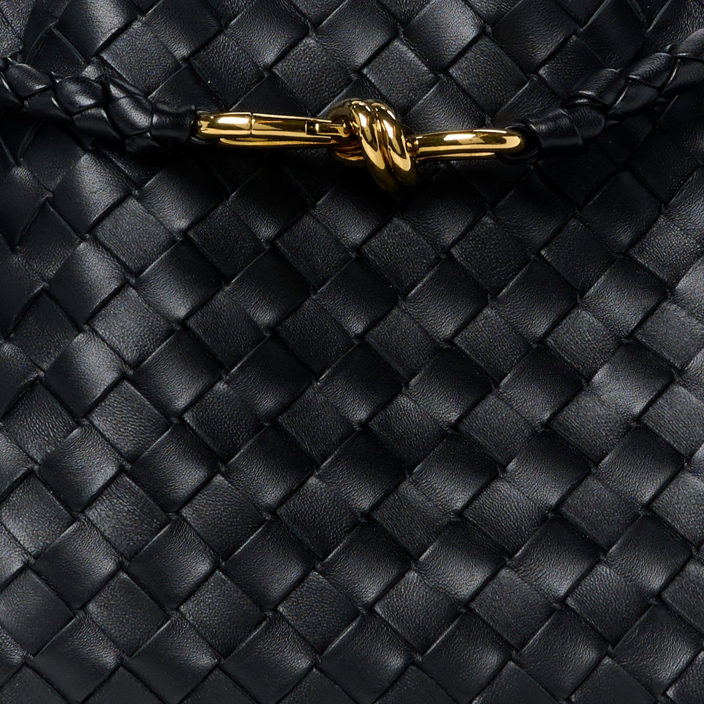 Nappa Intrecciato Medium Andiamo Shoulder Bag Black