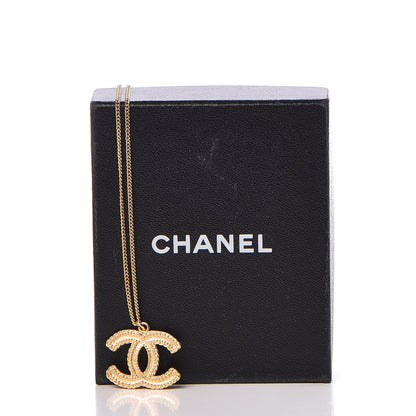 Chanel CC Necklace Matte Gold 6 of 6