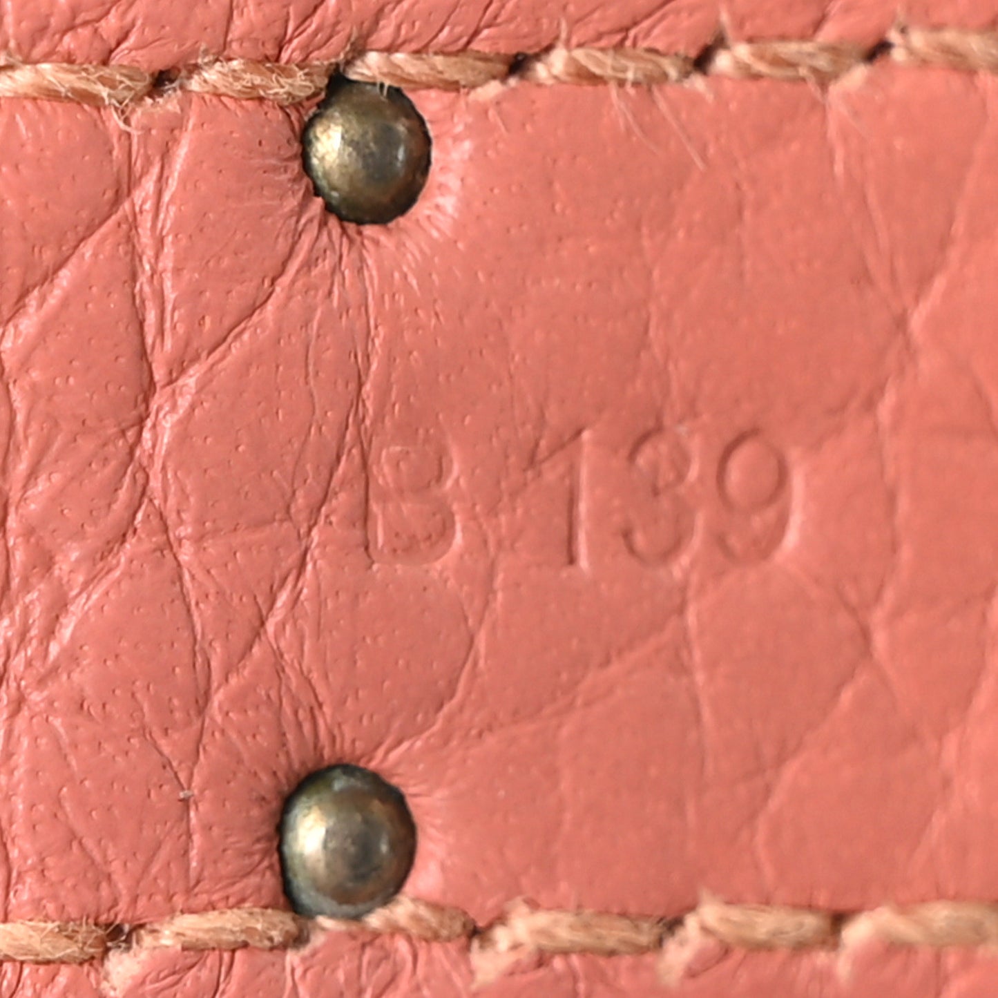 Taurillon Clemence Jypsiere 28 Rose Thè