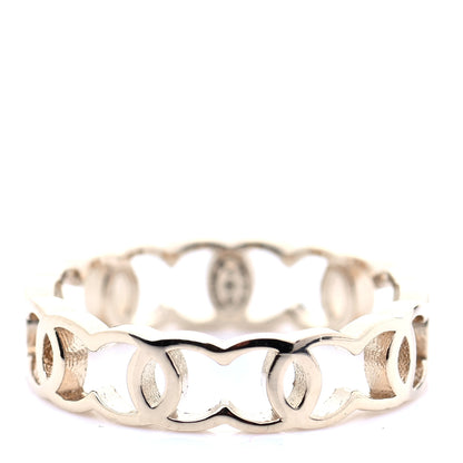 Chanel Metal CC Ring 6 52 Gold 1 of 3