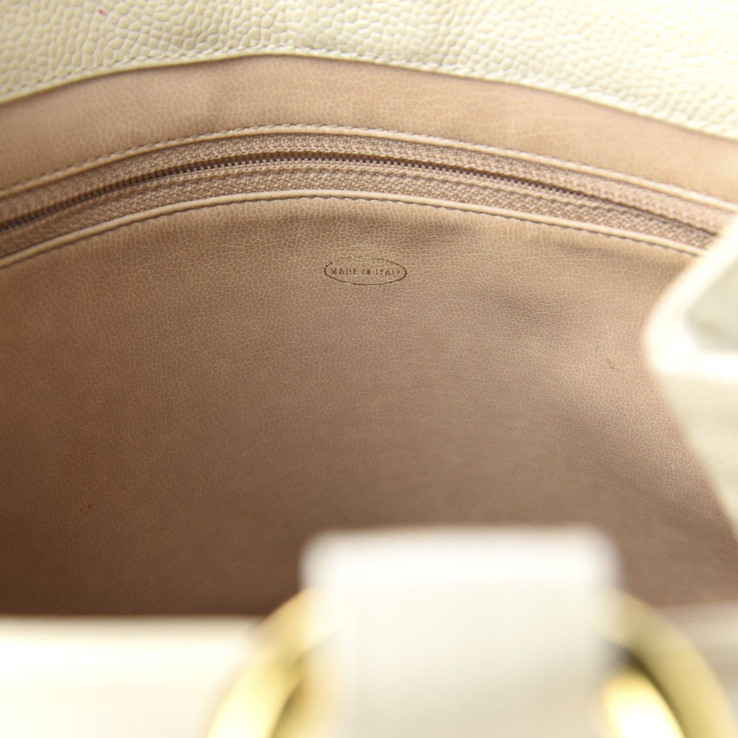 Chanel Caviar CC Bucket Shoulder Bag White 6 of 12