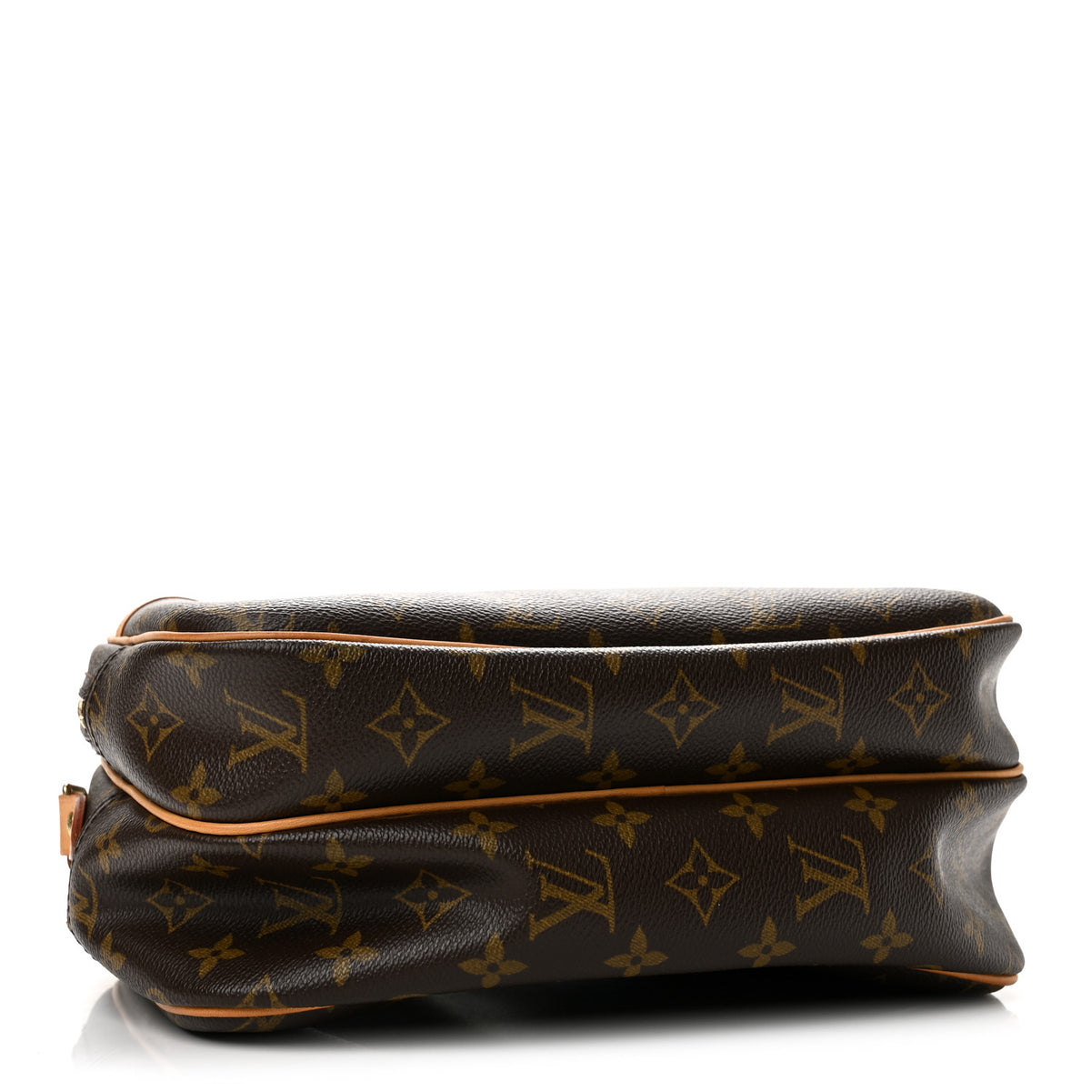 Louis Vuitton Monogram Reporter PM 4 of 14