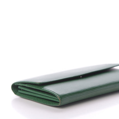Louis Vuitton Epi Sarah Wallet Menthe 6 of 11