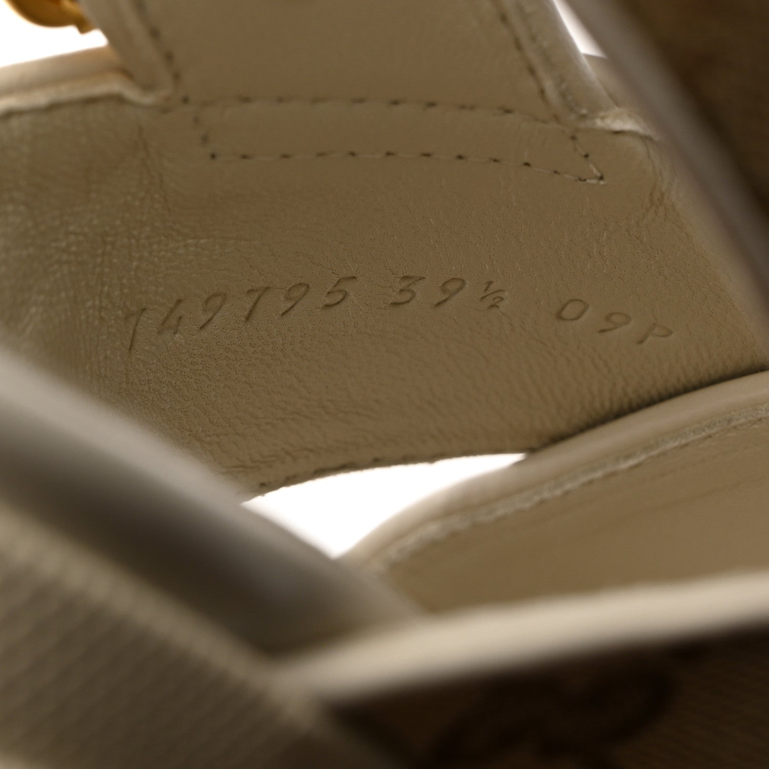 Gucci Monogram Granada Kid Trip 40/72mm Lug Sole Sandals 39.5 Beige Ebony Mystic White 7 of 9
