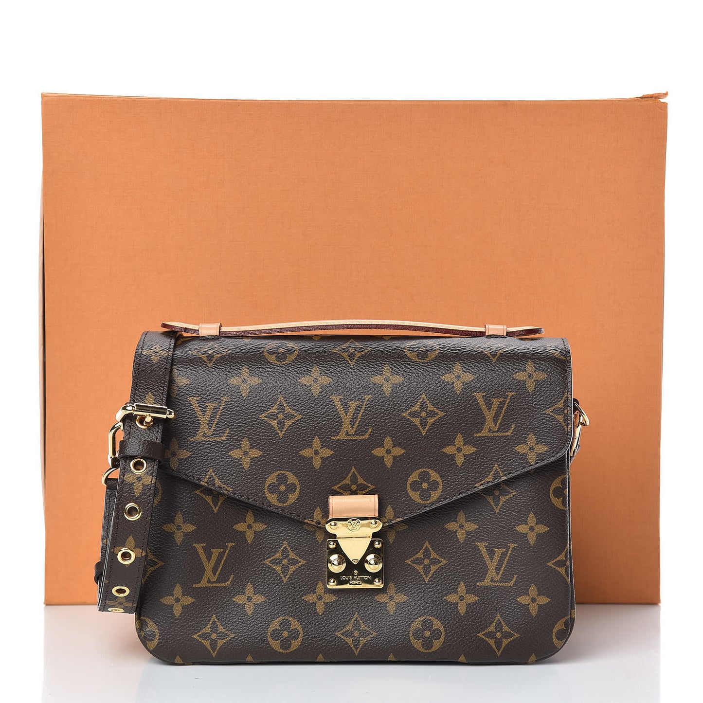 Monogram Pochette Metis