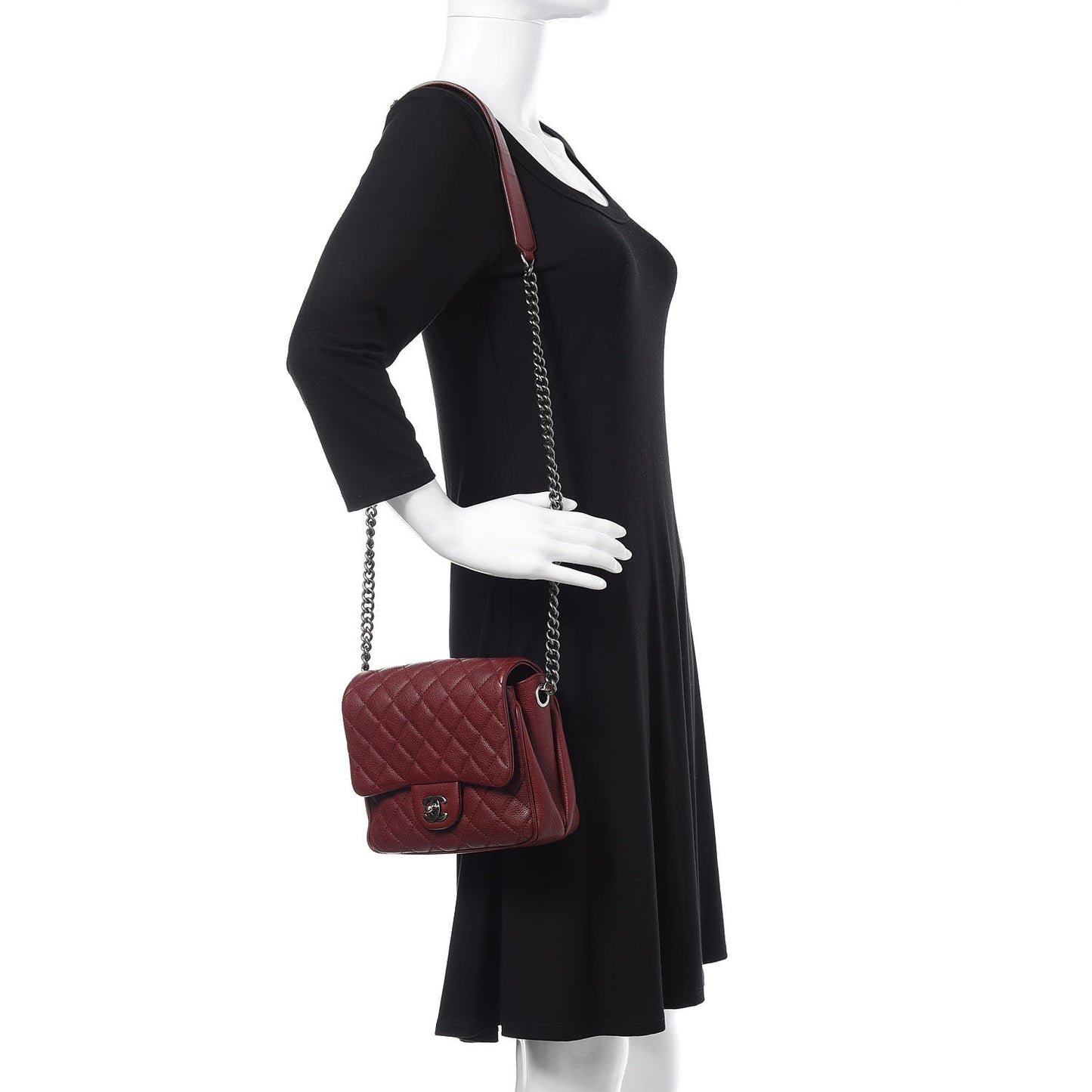 Caviar Quilted Small Rock In Rome Flap Burgundy