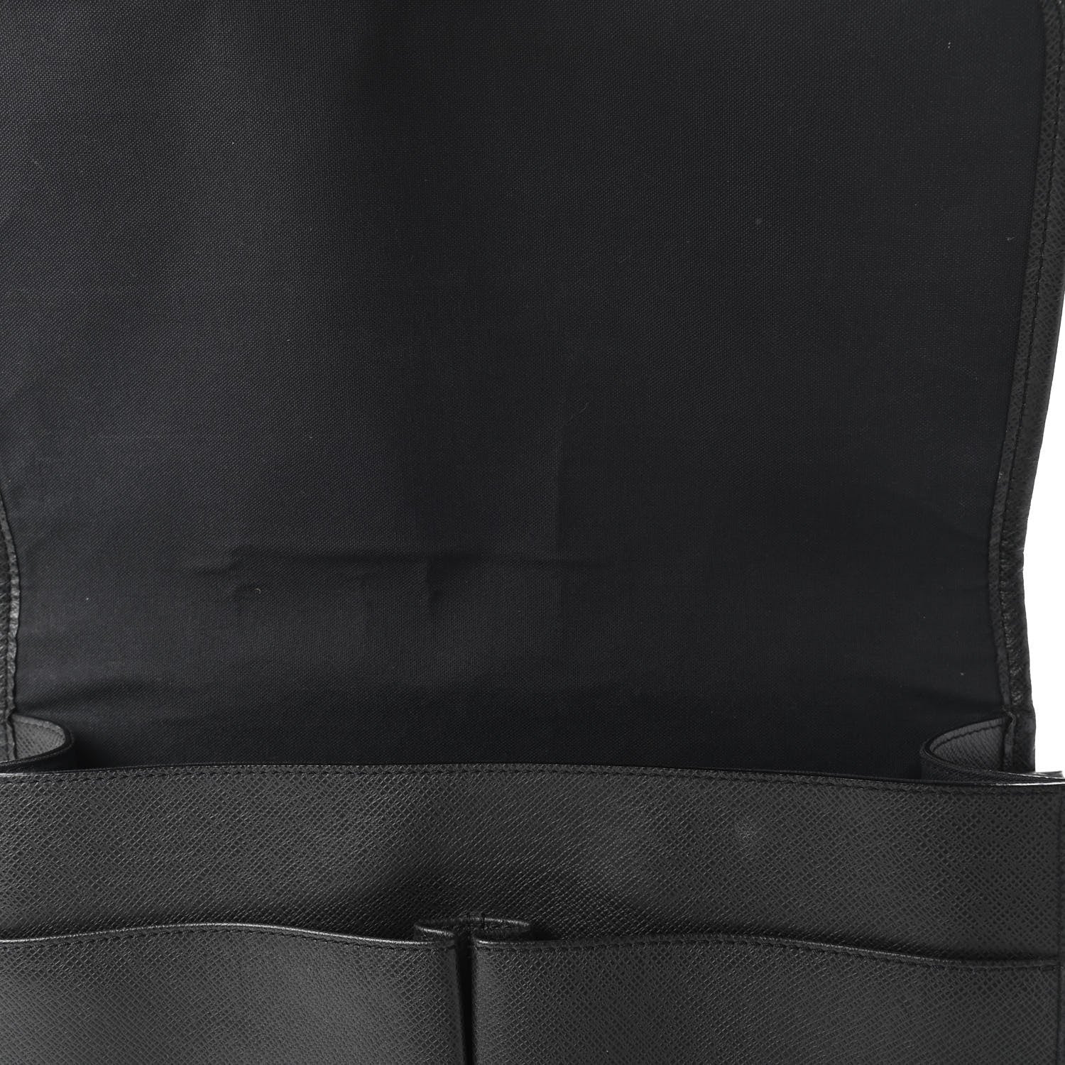 Louis Vuitton Taiga Alexei Messenger Ardoise 10 of 10