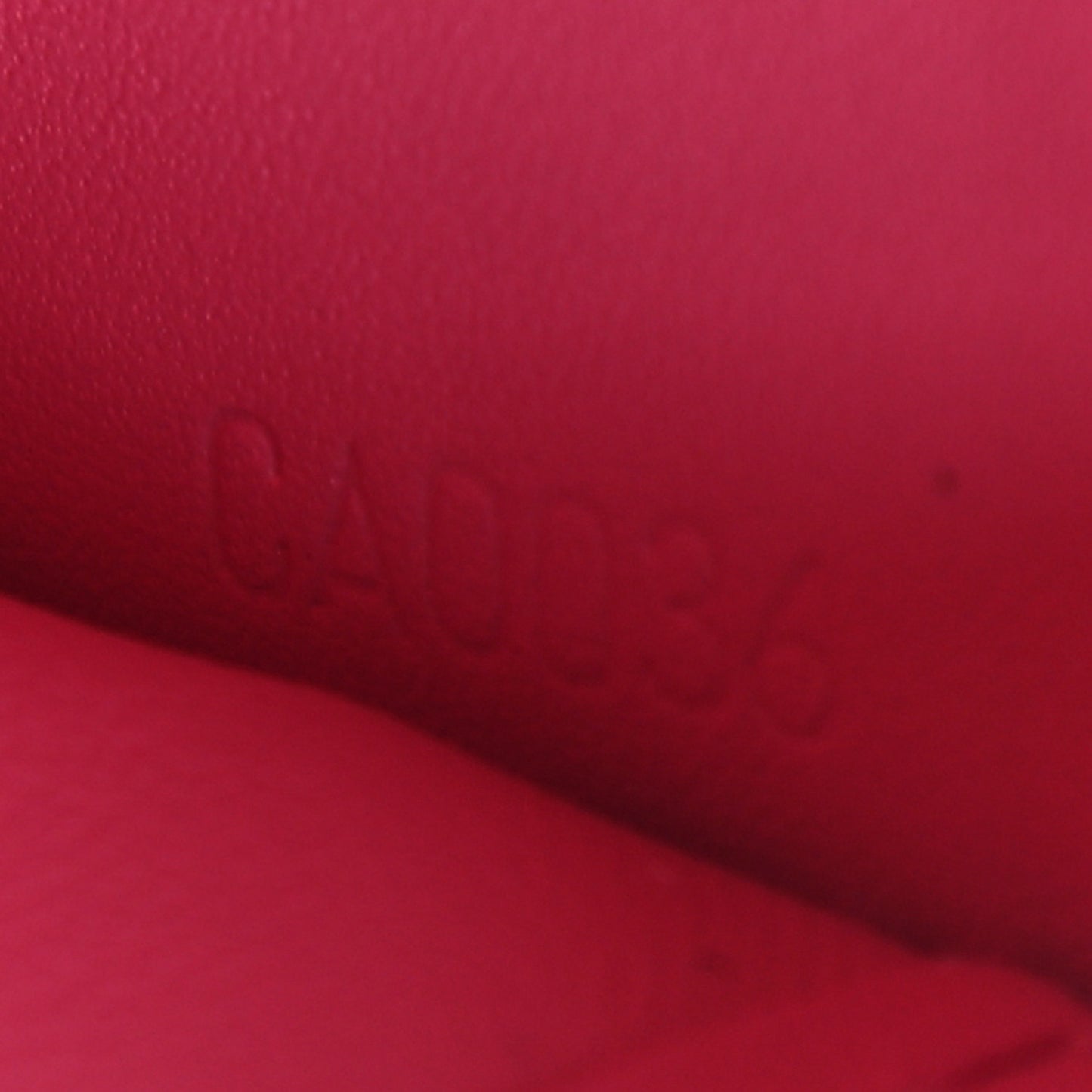 Vernis Zippy Wallet Framboise