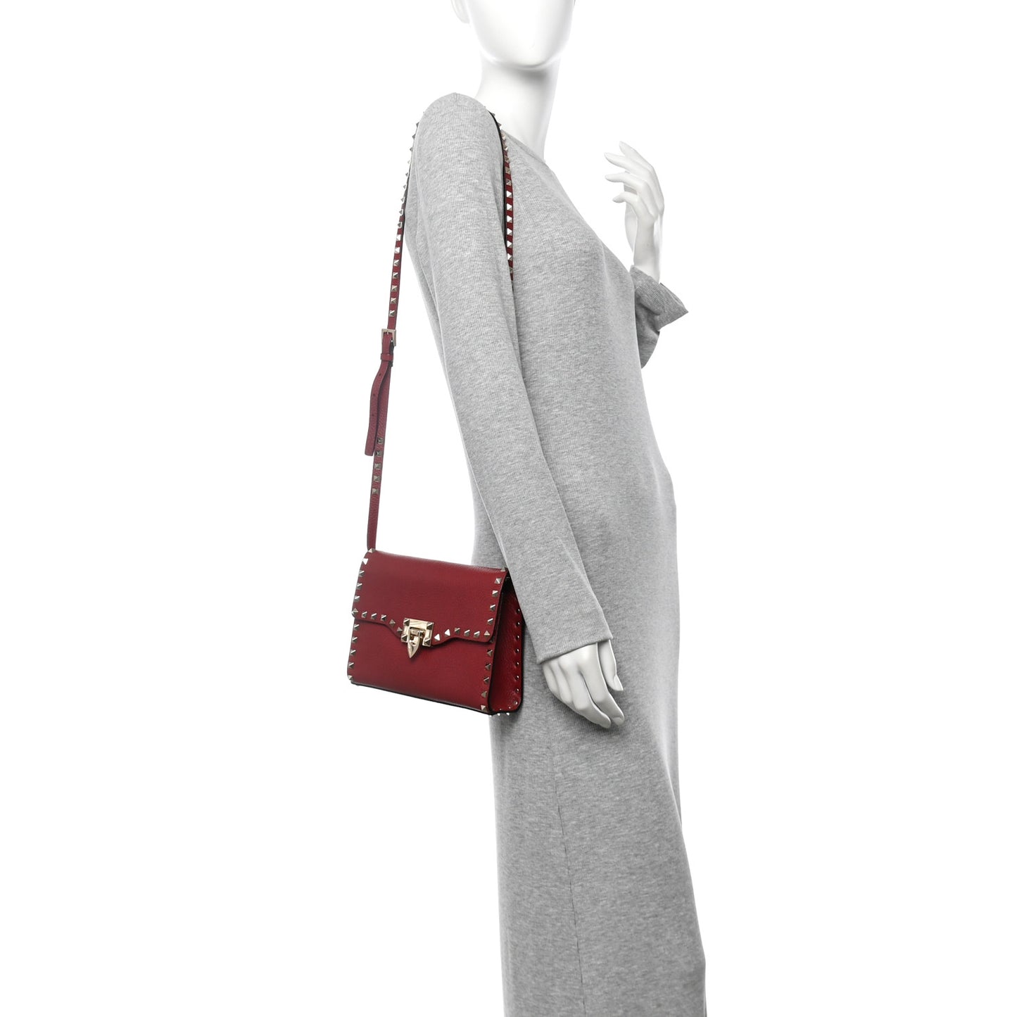 Pebbled Calfskin Medium Rockstud Flip Lock Crossbody Bag Rubin