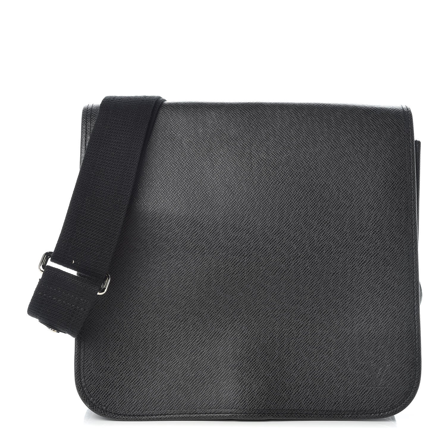 Louis Vuitton Taiga Andrei Ardoise 1 of 13