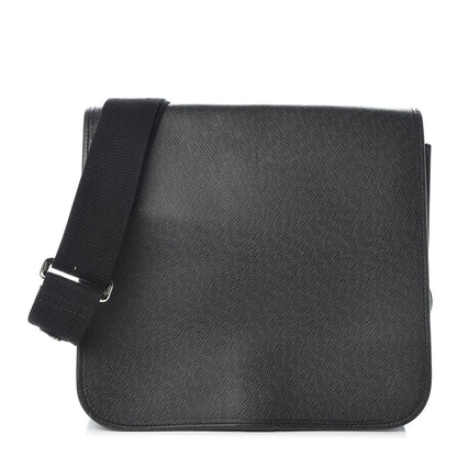 Louis Vuitton Taiga Andrei Ardoise 1 of 13
