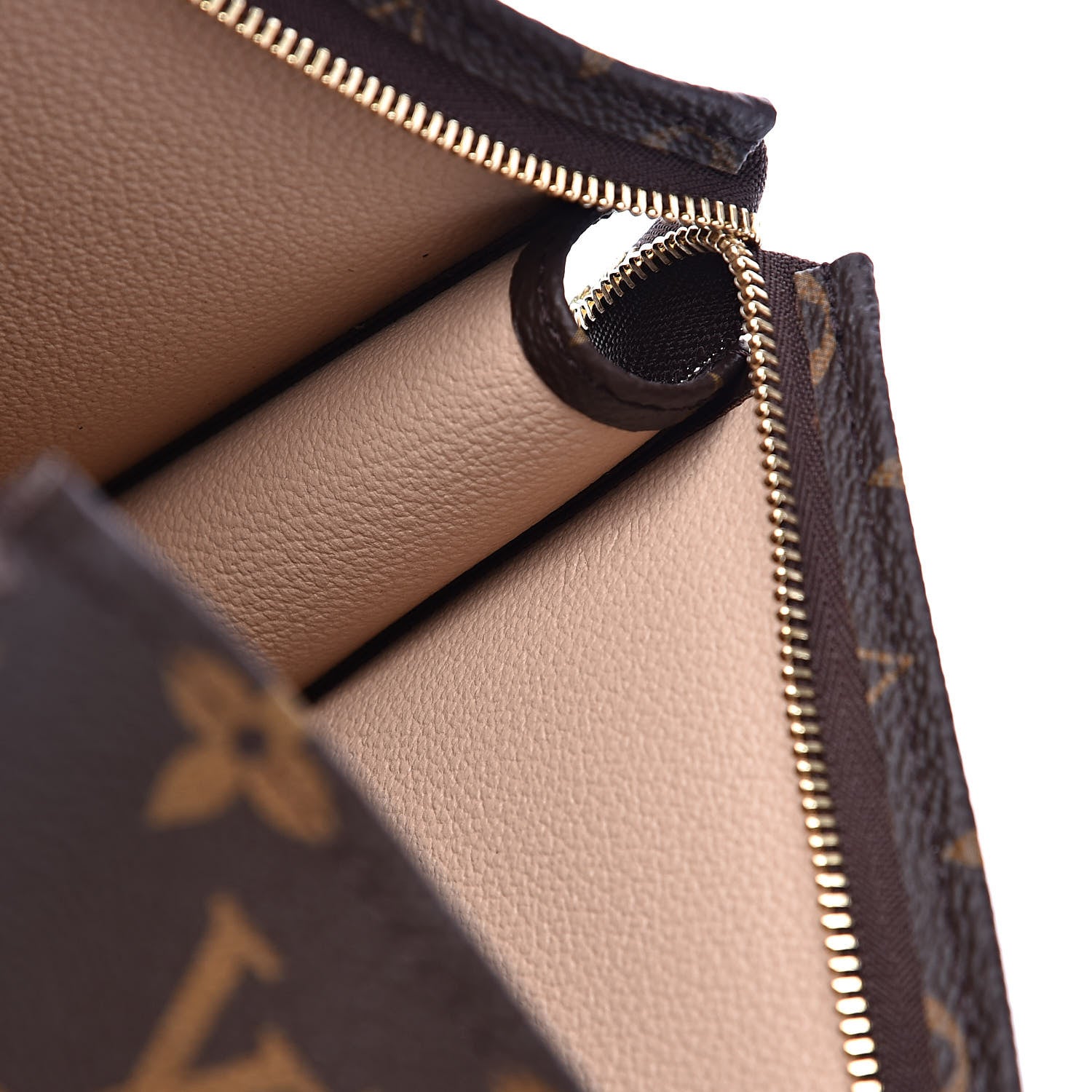 Louis Vuitton Monogram Toiletry Pouch 26 9 of 9