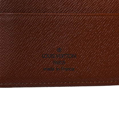 Louis Vuitton Monogram Passport Cover 5 of 7