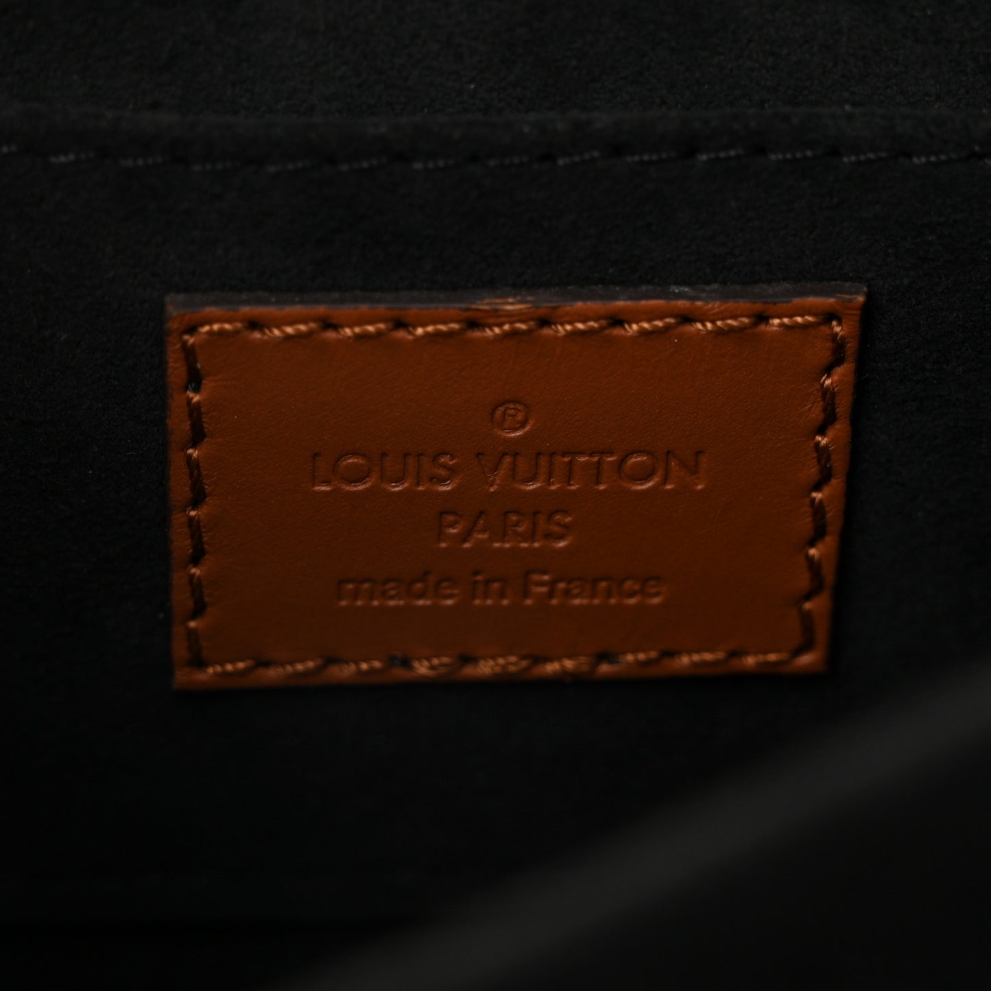 Reverse Monogram Dauphine Mini