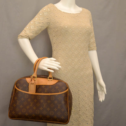 Louis Vuitton Monogram Deauville 2 of 7