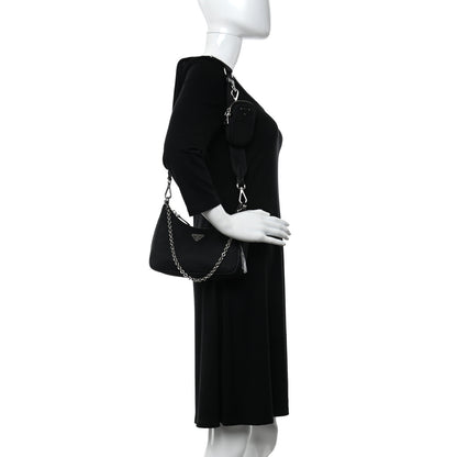 Prada Nylon Re-Edition 2005 Shoulder Bag Black 2 of 7