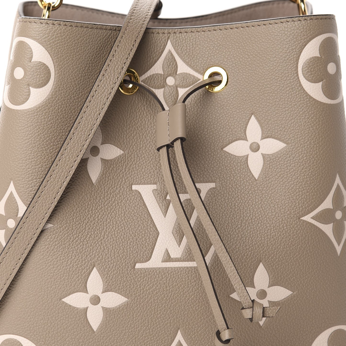 Empreinte Monogram Giant Neonoe MM Tourterelle Creme