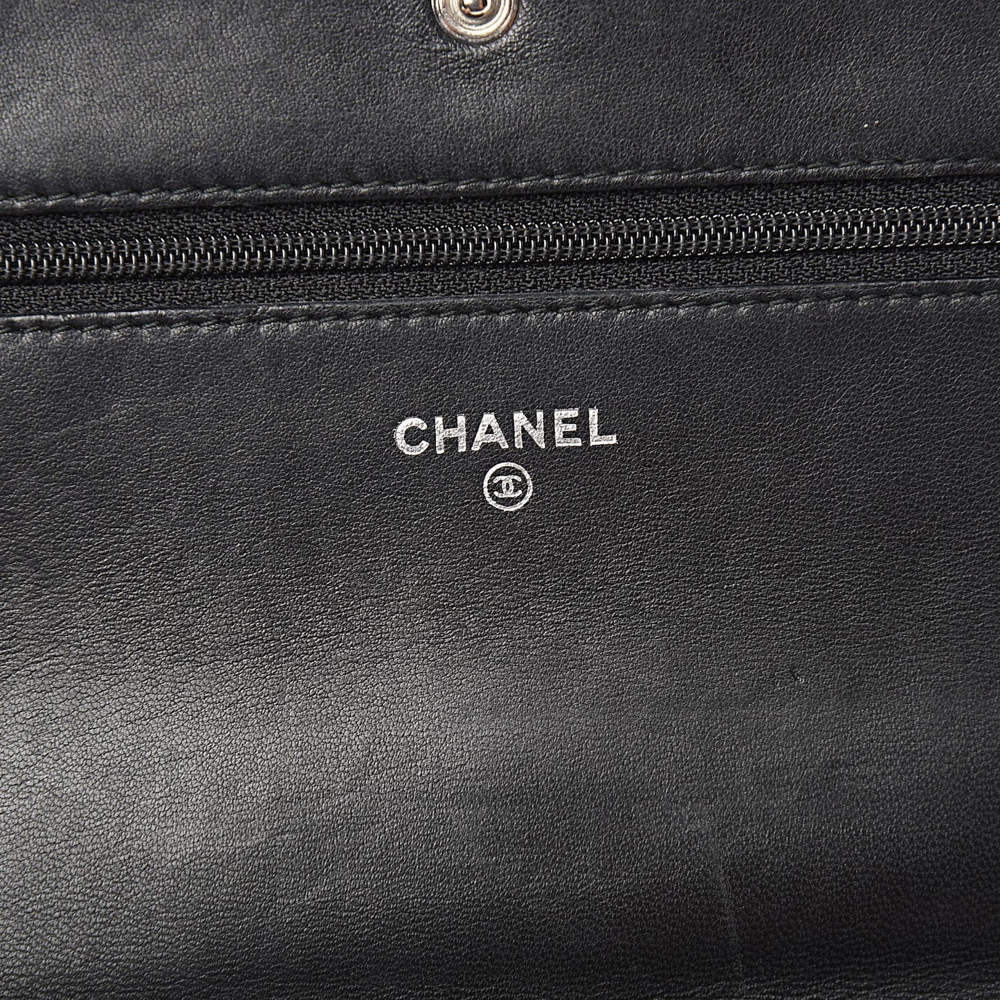 Lambskin Quilted Diamond CC Wallet On Chain WOC Black
