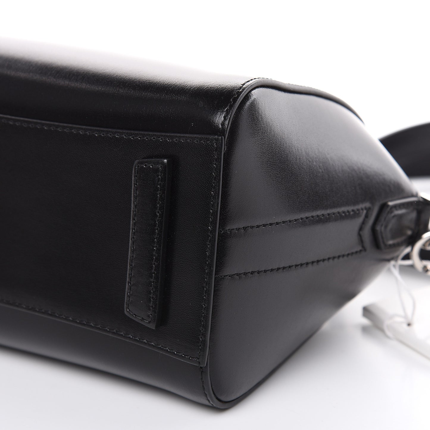 Shiny Lord Calfskin Mini Antigona Black