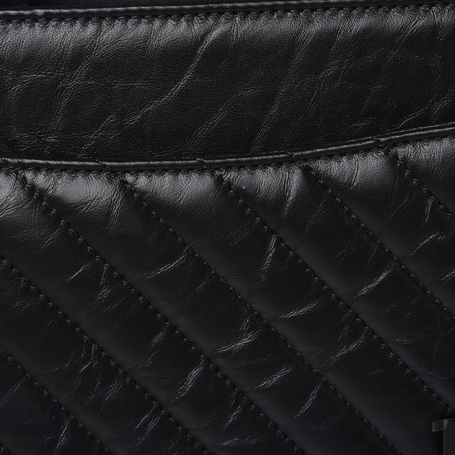 Chanel Aged Calfskin Chevron Quilted 2.55 Reissue 226 So Black 8 of 11