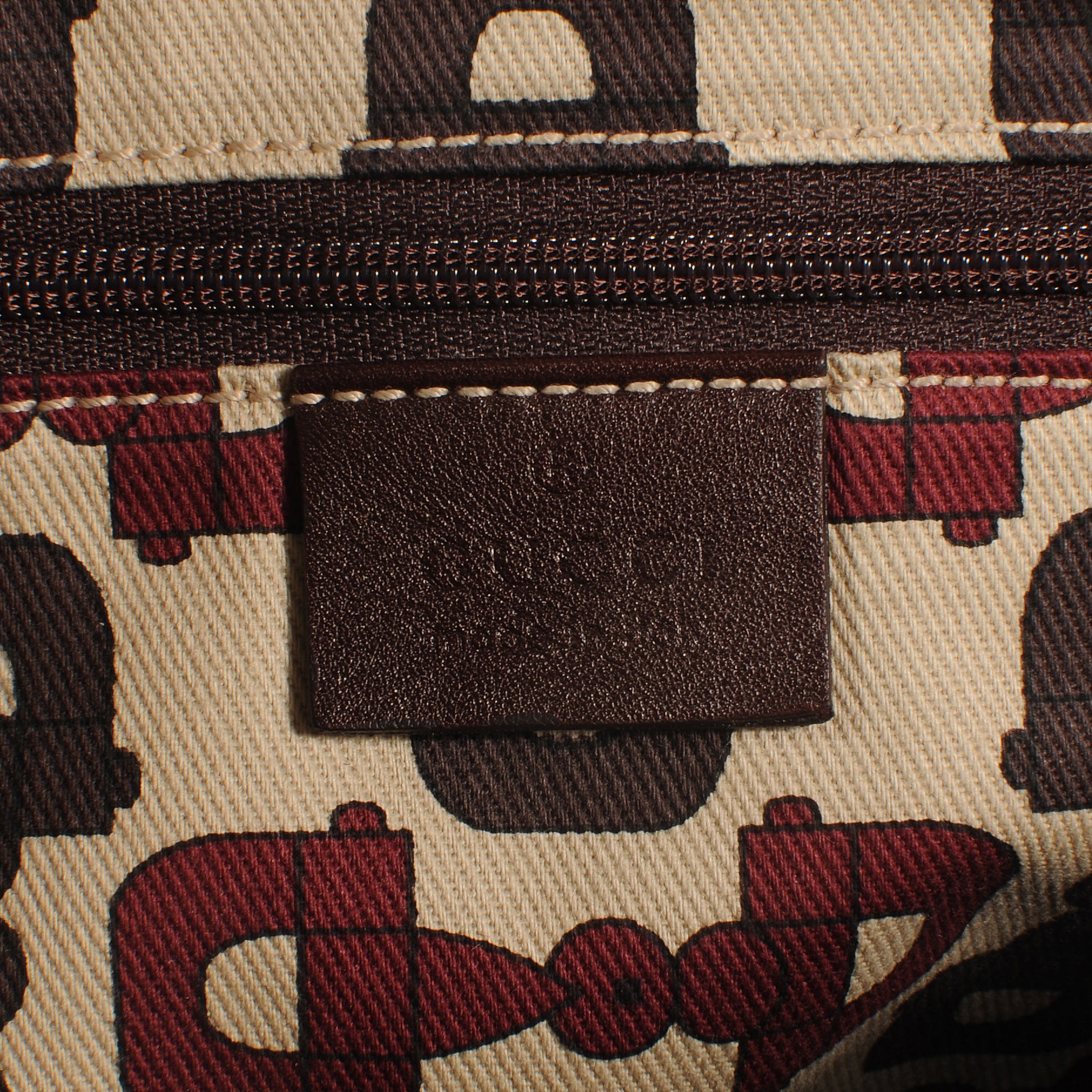 Gucci Guccissima Medium Abbey Shoulder Bag Brown 5 of 8