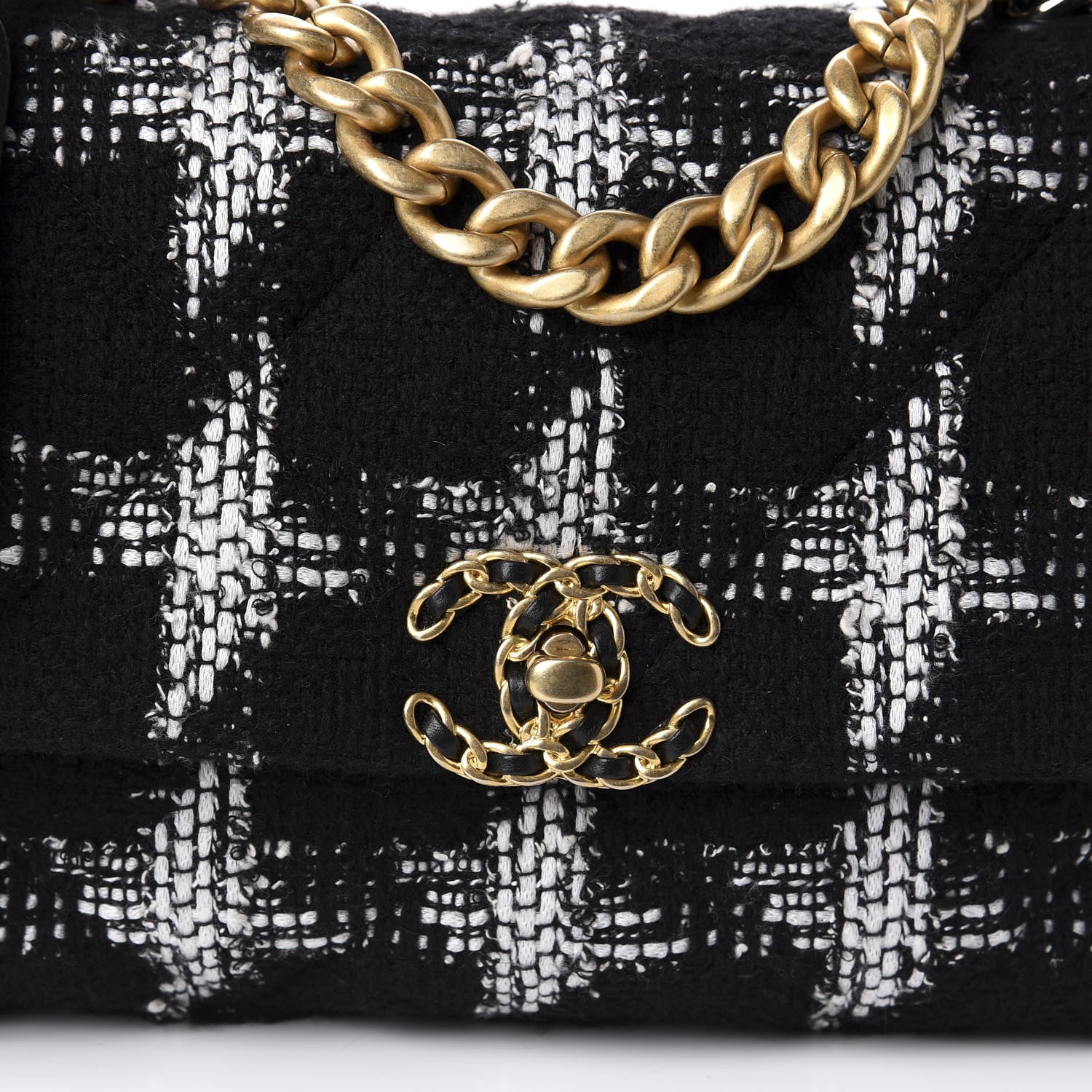 Chanel Tweed Quilted Medium 19 Flap Black White 11 of 12