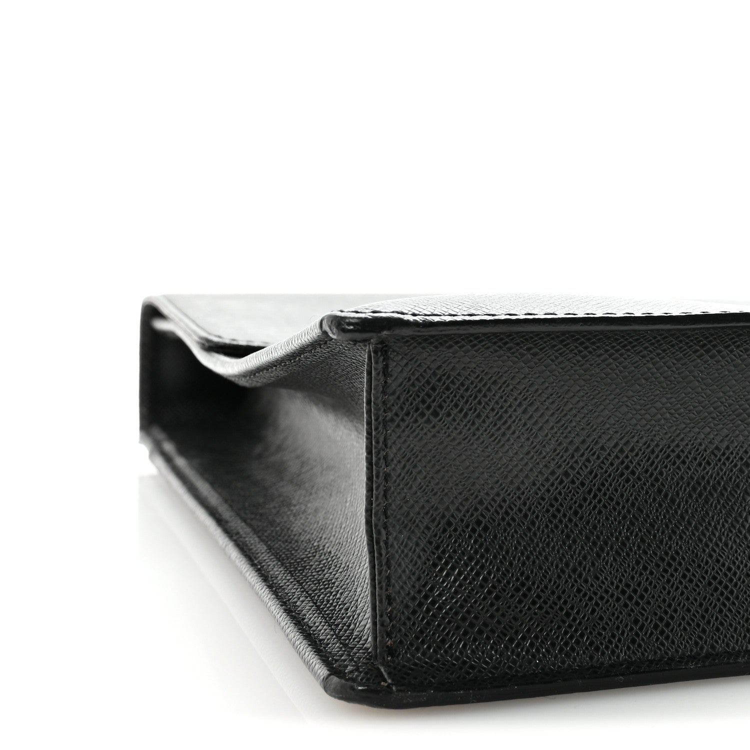 Louis Vuitton Taiga Angara Briefcase Black 8 of 9