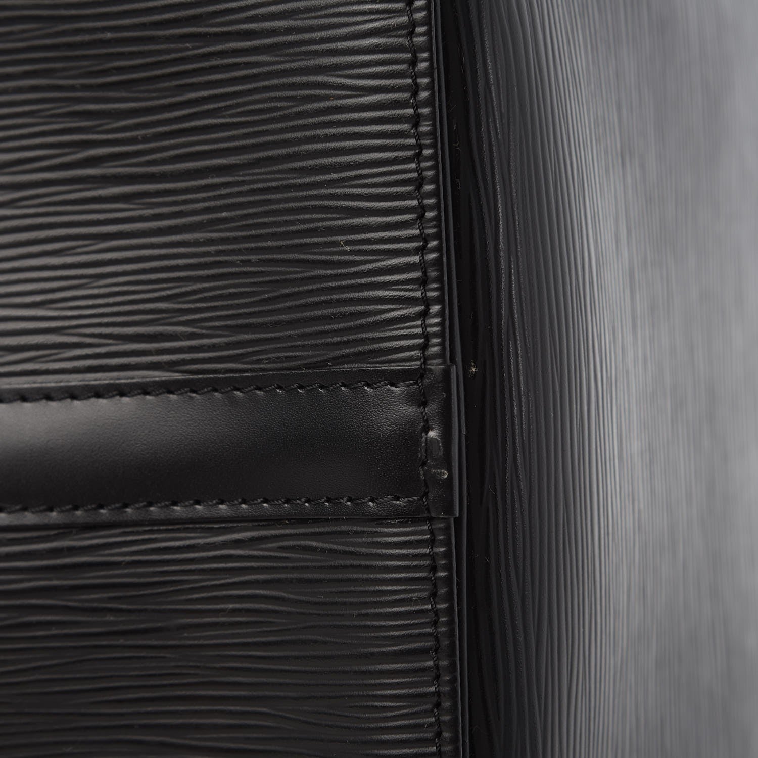 Louis Vuitton Epi Keepall 45 Black 11 of 13