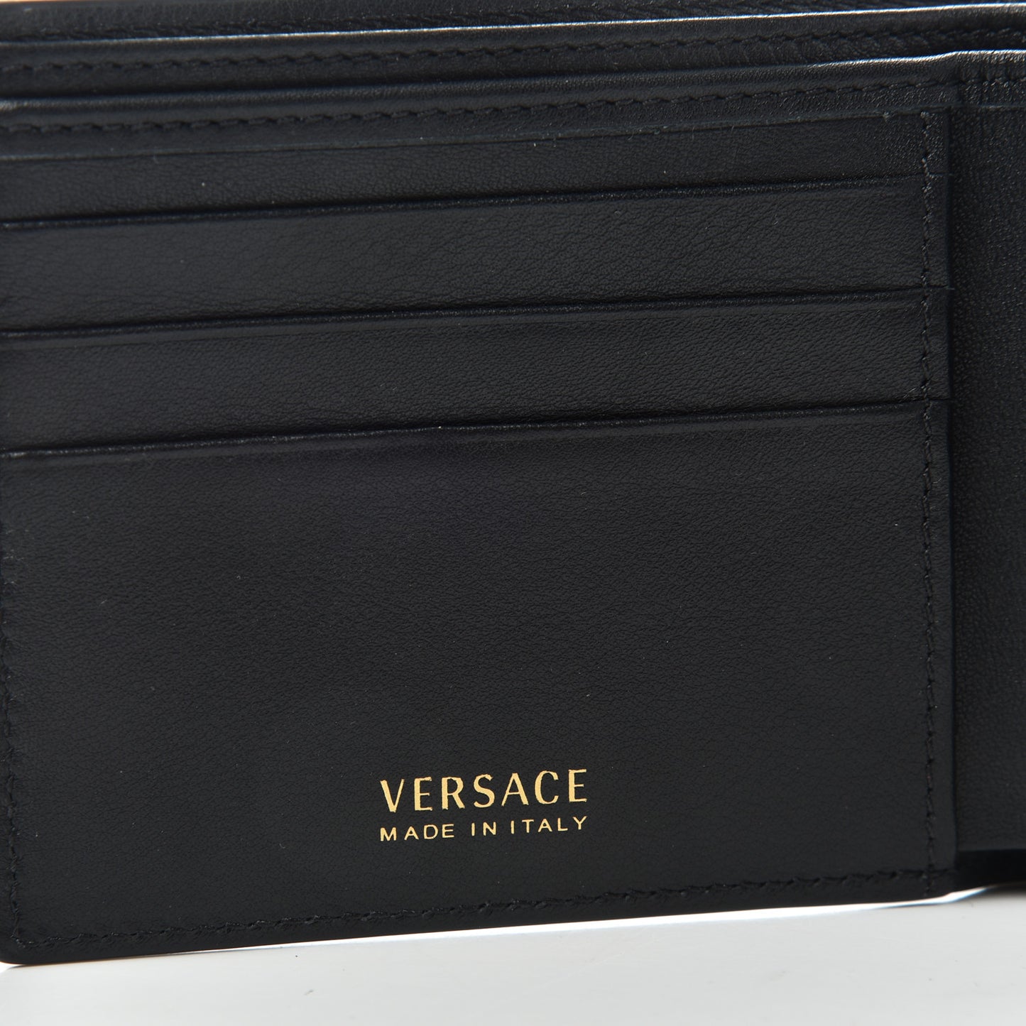 Vitello Medusa Bi-Fold Wallet Black